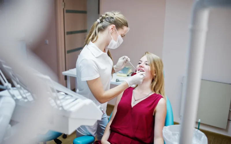 Jak załagodzić ból zęba u dziecka?